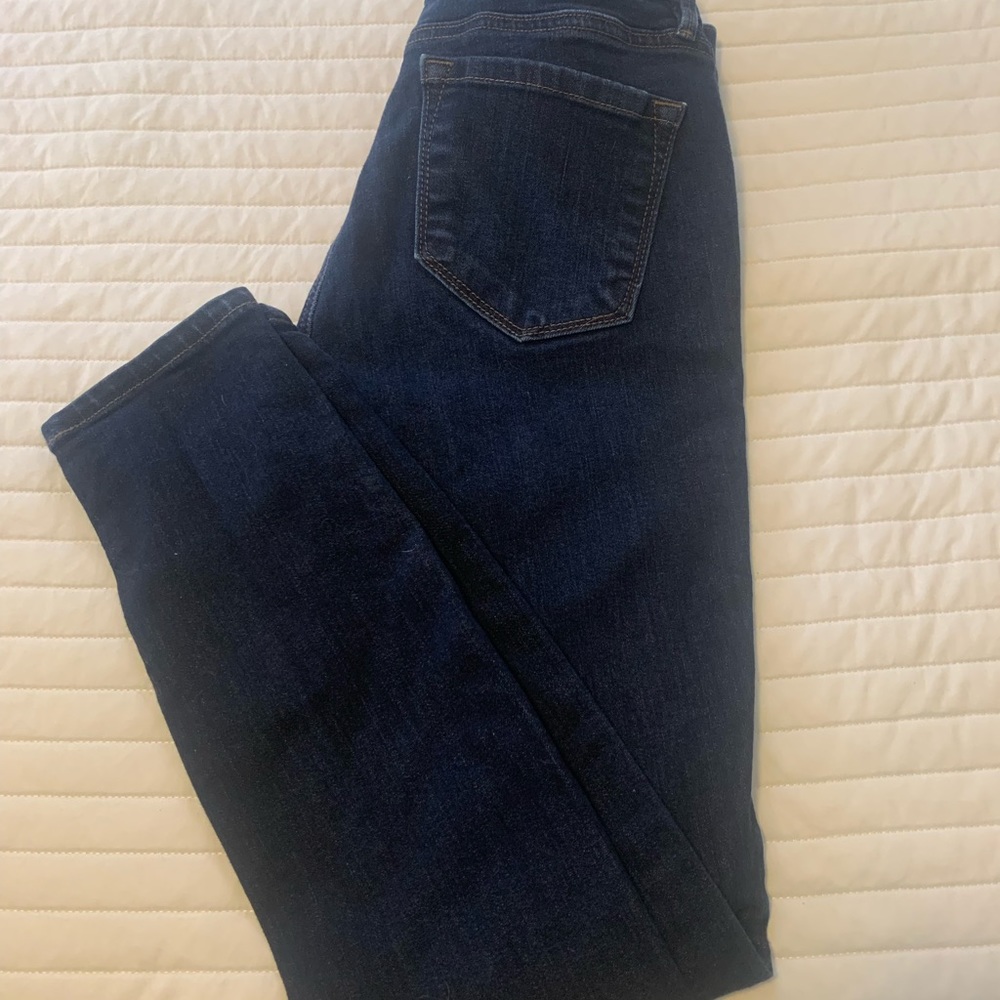 Women’s Loft skinny jeans